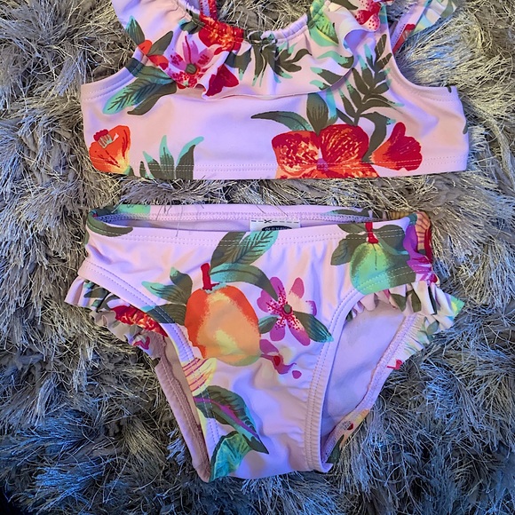 2T old navy brand toddler bikini - Picture 2 of 5